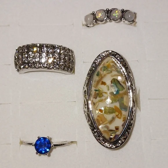 Size 6.5 Entire Collection of Elegant Silver and Green Jewelry Set - Picture 11 of 12